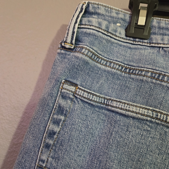 American Eagle Outfitters Spring 2025 Slim Blue Bootcut Jeans Size 34X32 - Picture 16 of 16